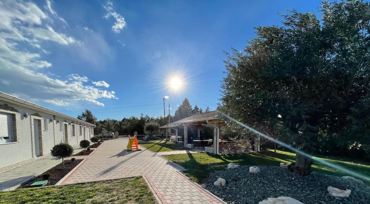 Apartments Slapovi Studenci Dış mekan fotoğraf